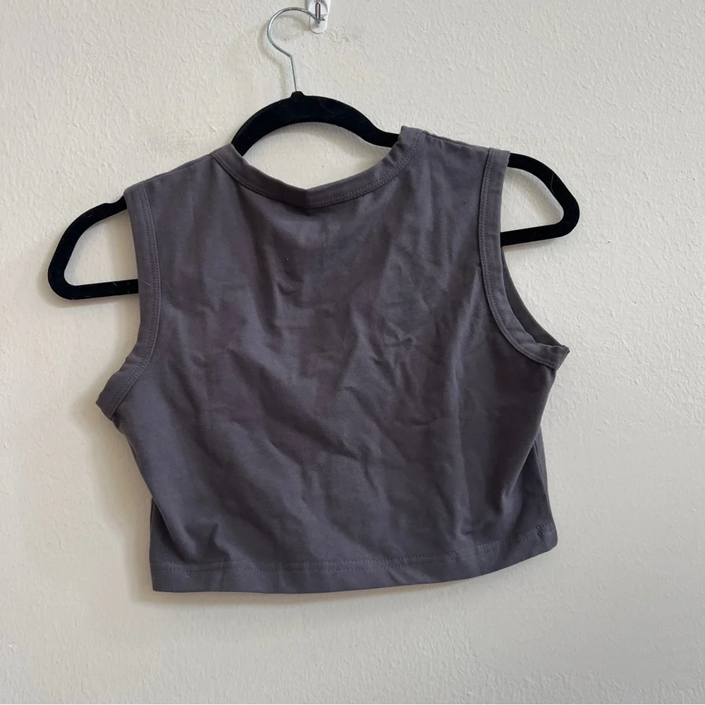 Naturyl by NBK crop top - Picture 3 of 3